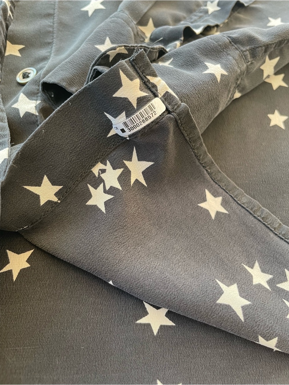 Equipment Femme 100% Silk Star-Print Blouse Black w White/Ivory Stars medium m - Picture 6 of 11
